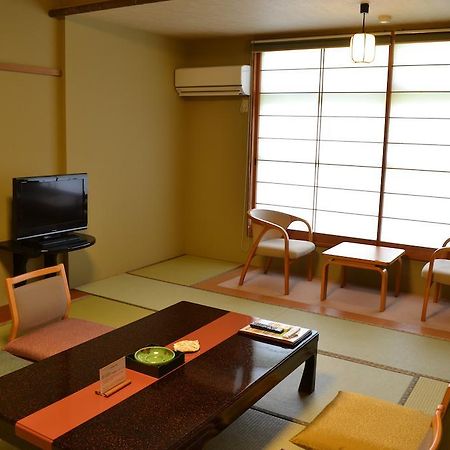 Akita Onsen Plaza Hotel Esterno foto