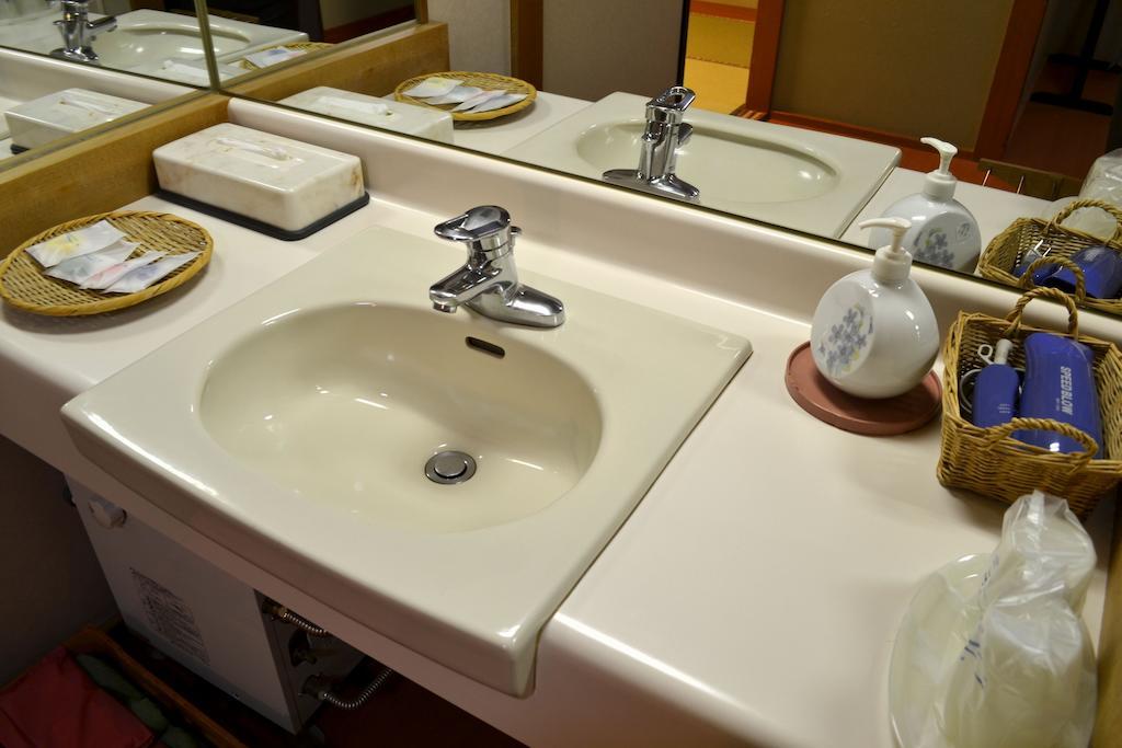Akita Onsen Plaza Hotel Camera foto