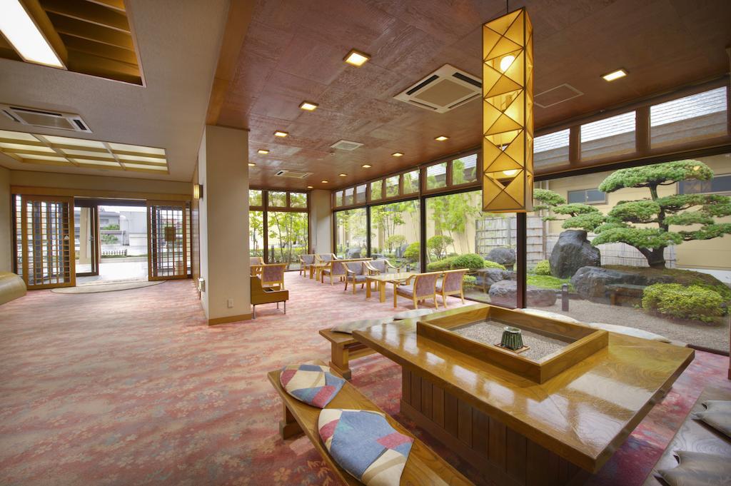 Akita Onsen Plaza Hotel Esterno foto